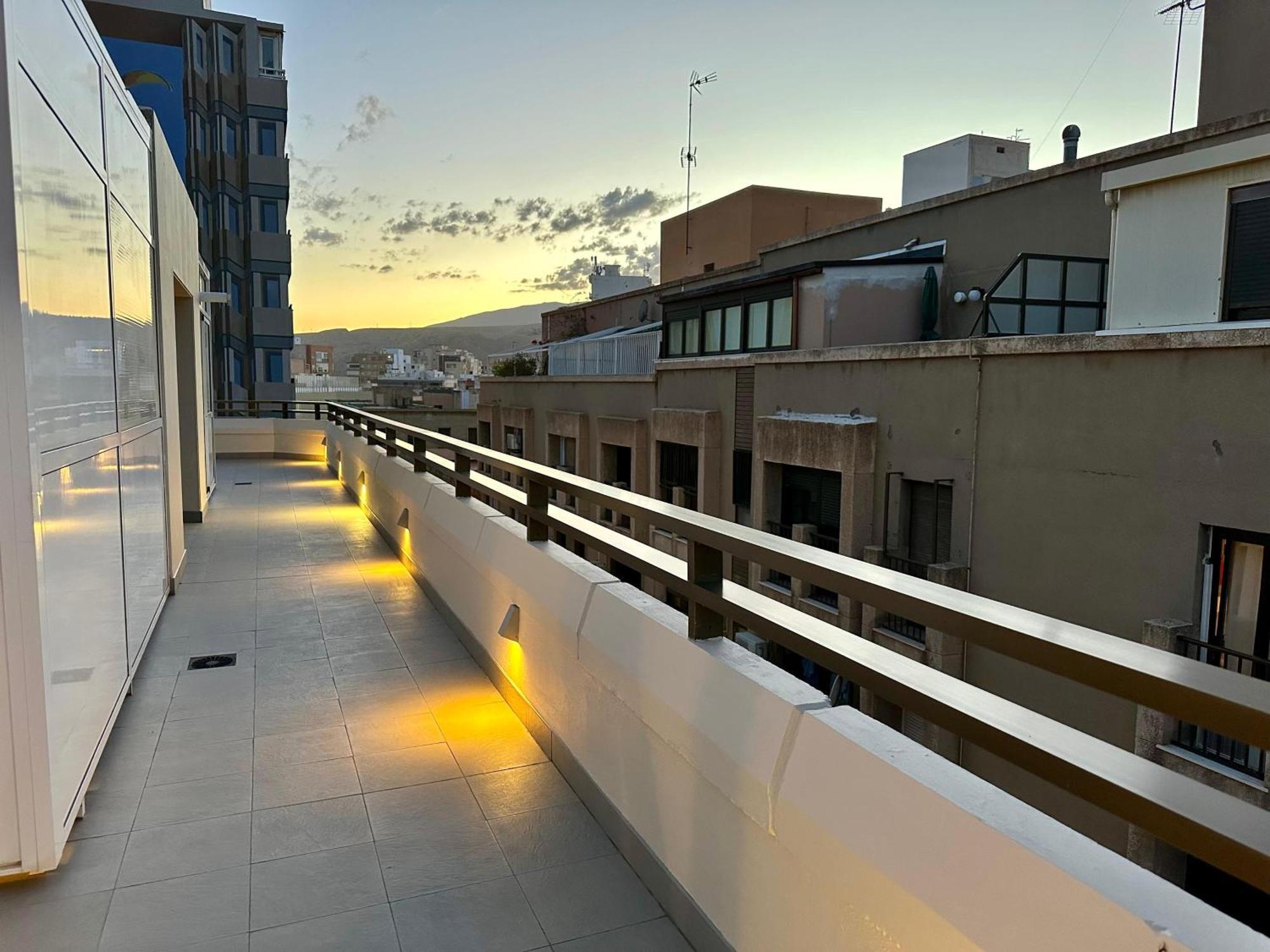 The Penthouse Διαμέρισμα Αλμερία Εξωτερικό φωτογραφία