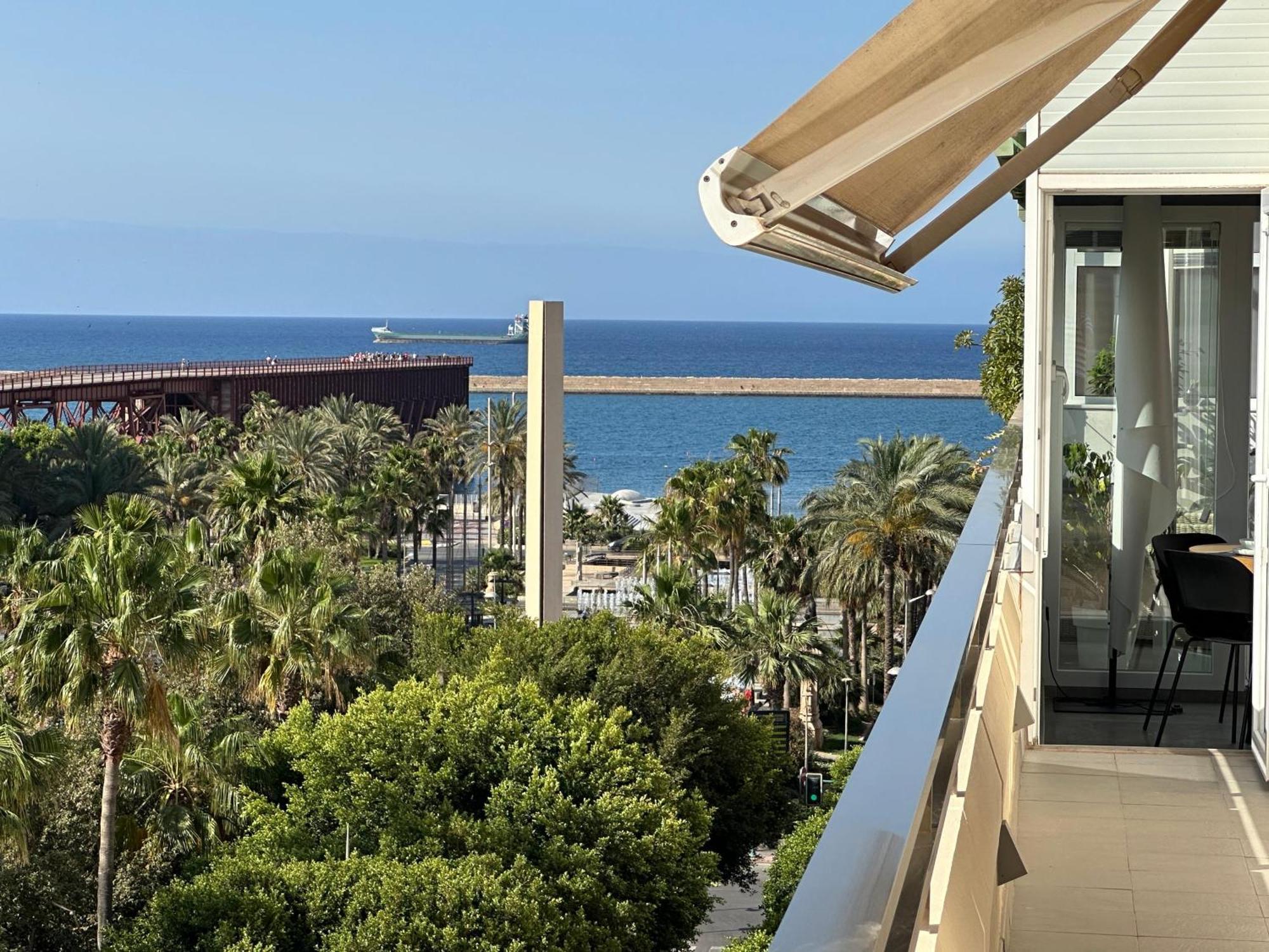 The Penthouse Διαμέρισμα Αλμερία Εξωτερικό φωτογραφία